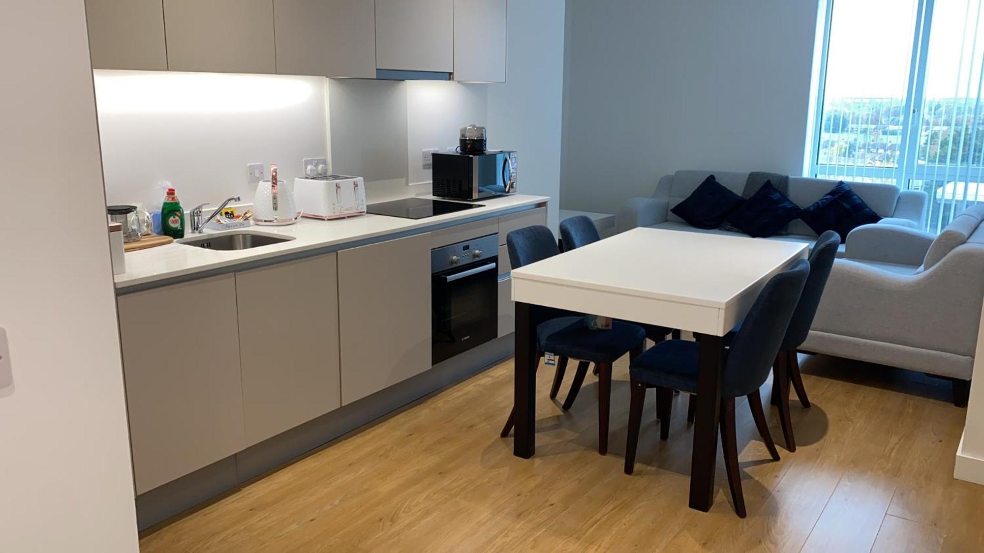 Berks Luxury Serviced Apartments , Free Parking, Free Gym And Free Wifi Bracknell Quarto foto